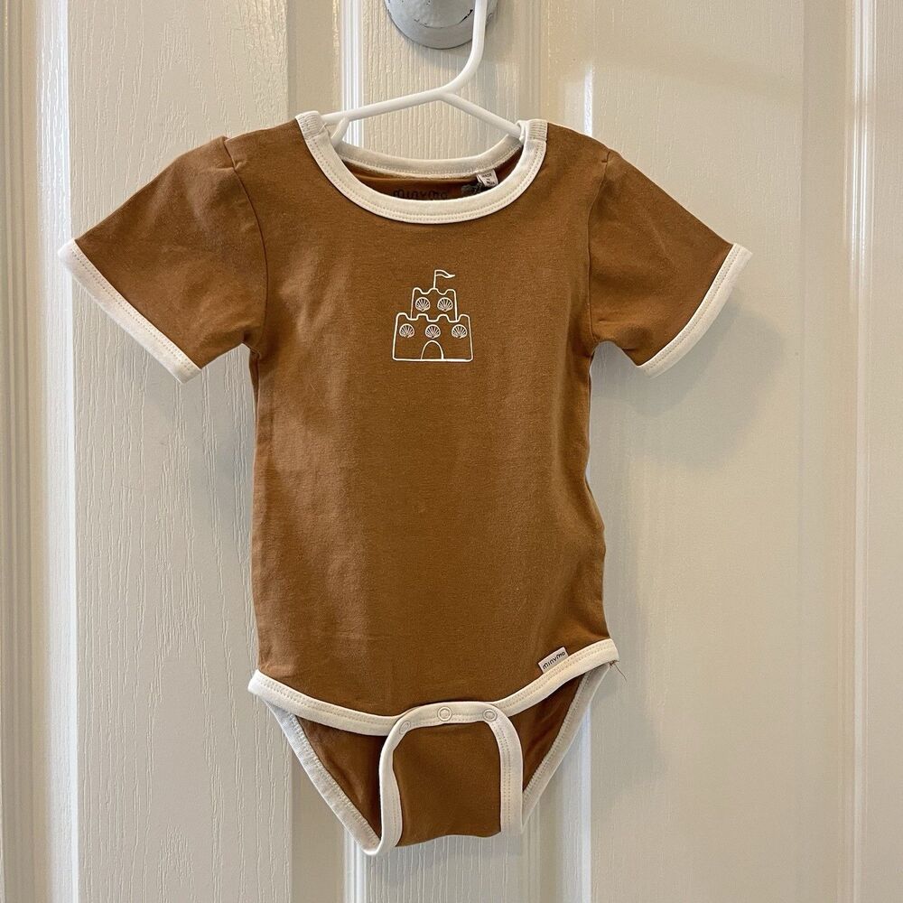 Minymo Sandcastle One Piece Bodysuit Organic Cotton Size 9 Months NWT